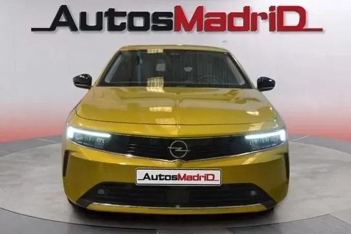 Usado Opel Astra Elegance 130 CV (95 kW) 2023 Utilitario