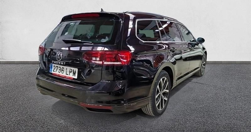 Usado VW Passat Executive 150 CV (110 kW) 2021 Familiar