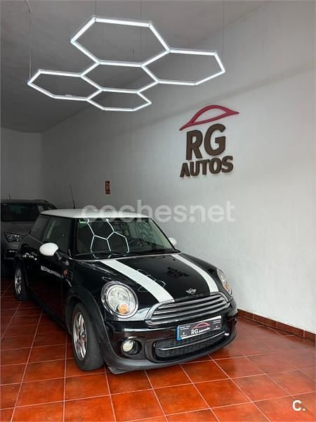 Usado Mini Cooper D 112 CV (82 kW) 2013 Negro Utilitario