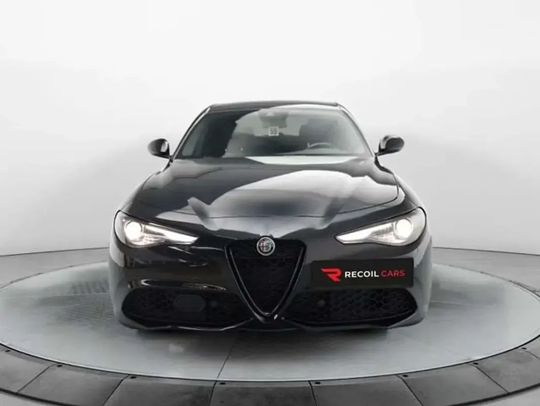 Usado Alfa Romeo Giulia Veloce 209 CV (153 kW) 2022 Negro Berlina