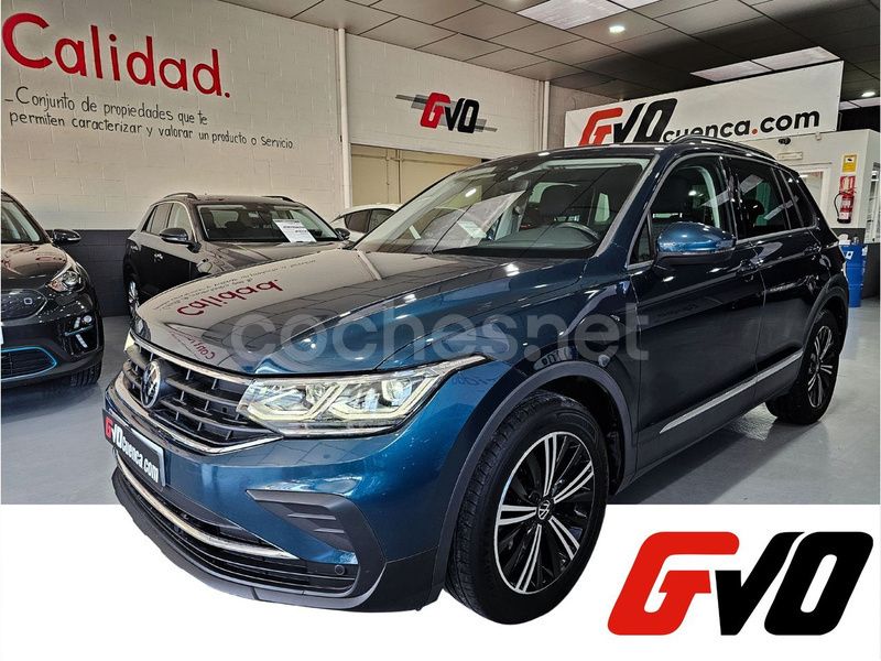 Azul Usado 2021 VW Tiguan Life SUV | 29.900 € (Precio justo) - Imagen 1/4