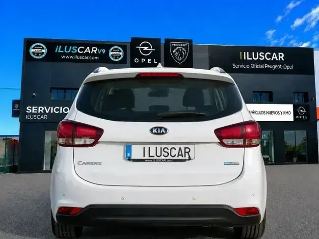 Usado Kia Carens 116 CV (85 kW) 2017 Blanco Monovolumen