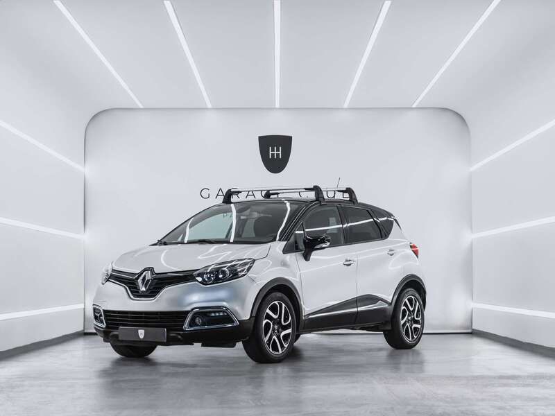 Gris Usado 2016 Renault Captur Zen SUV | 9499 € (Precio justo) - Imagen 1/4