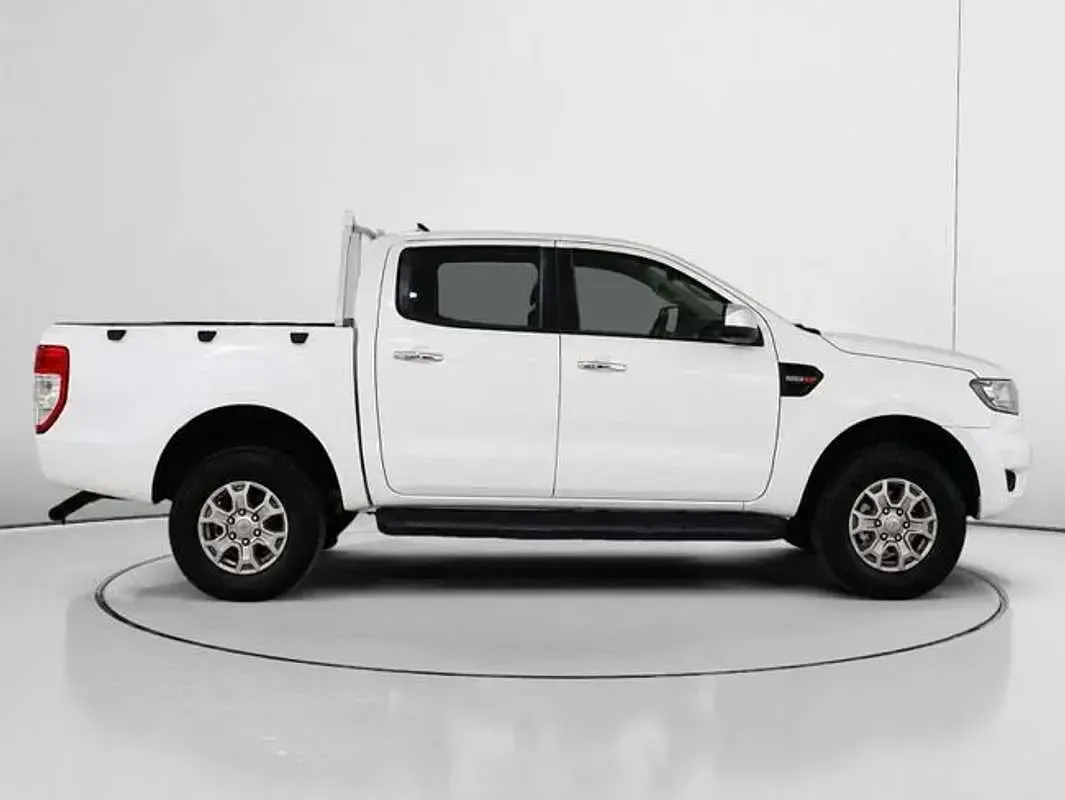 Usado Ford Ranger XLT 170 CV (125 kW) 2023 Blanco Pickup/Camioneta