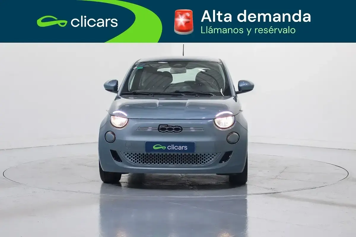 Usado Fiat 500e Action 69 kW (95 CV) 2022 Azul Utilitario
