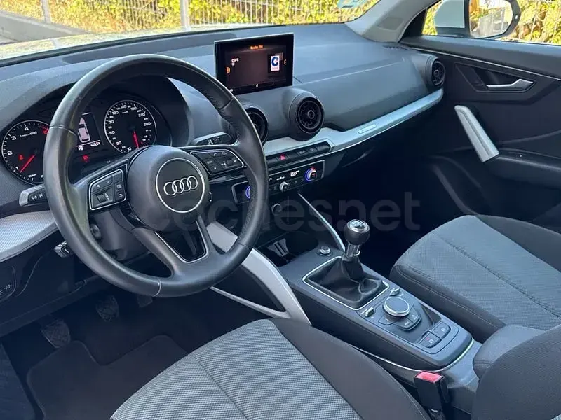 Usado Audi Q2 Design 116 CV (85 kW) 2018 Blanco SUV