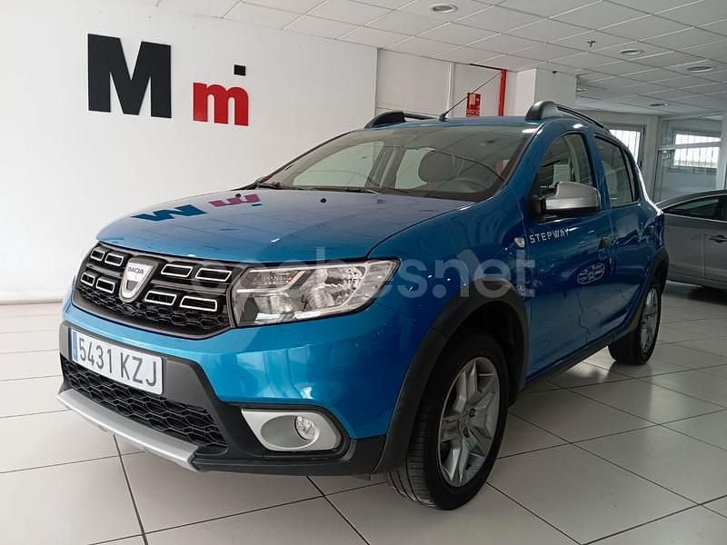 Azul Usado 2019 Dacia Sandero Essentiel Berlina | 9999 € (Buen precio) - Imagen 1/4