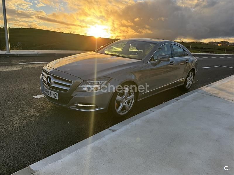 Usado Mercedes CLS350 265 CV (194 kW) 2013 Gris / plata Berlina