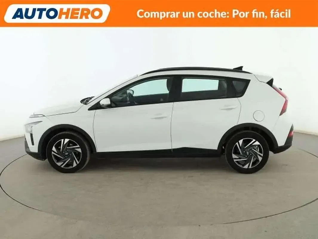 Usado Hyundai Bayon 84 CV (61 kW) 2022 Blanco SUV
