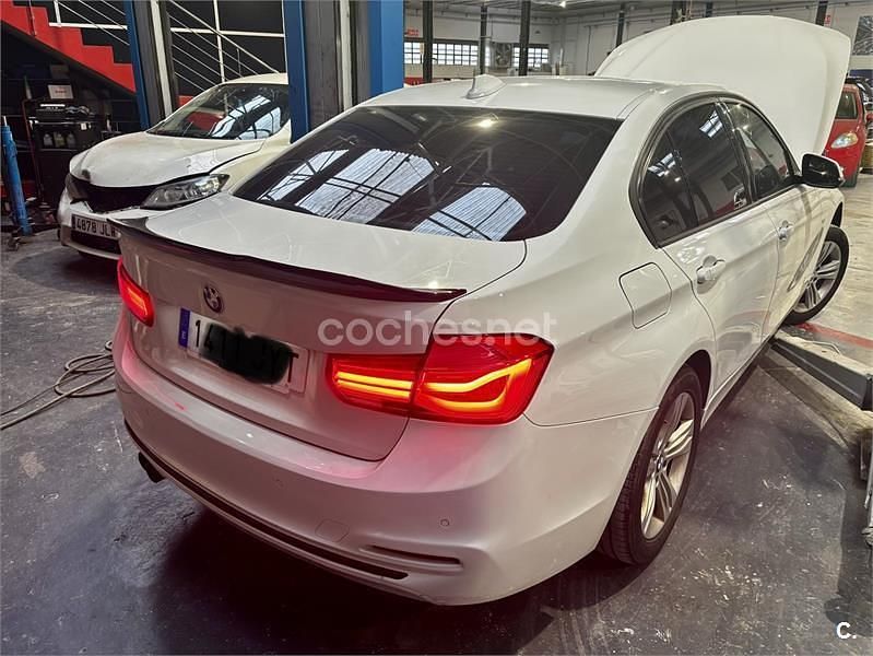 Blanco Usado 2017 BMW 320 Berlina | 19.500 € (Precio justo) - Imagen 1/4