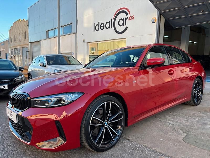Rojo Usado 2024 BMW 318 M Sport Berlina | 37.990 € (Caro) - Imagen 1/4
