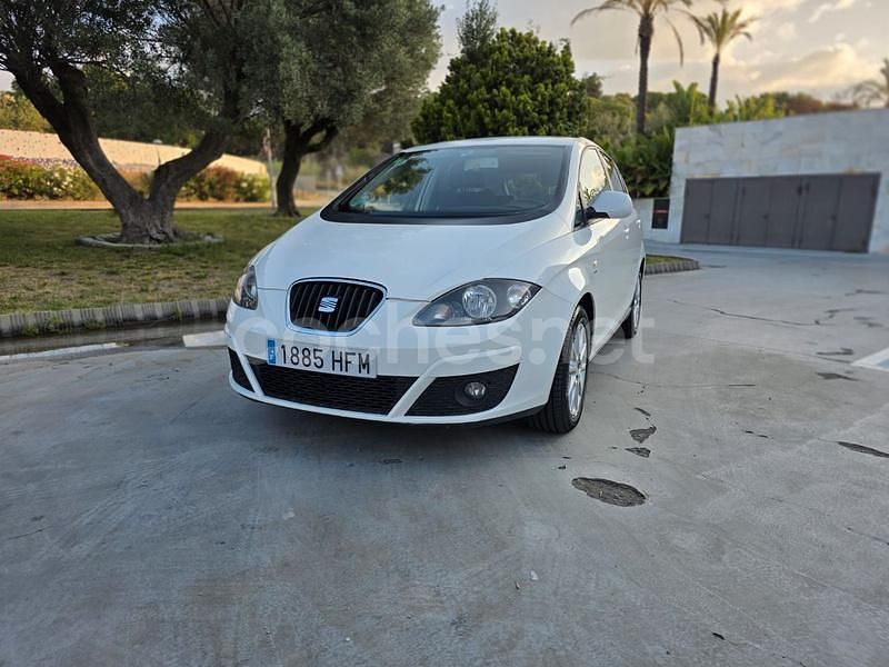 Blanco Usado 2011 Seat Altea Style Monovolumen | 5790 € (Buen precio) - Imagen 1/4