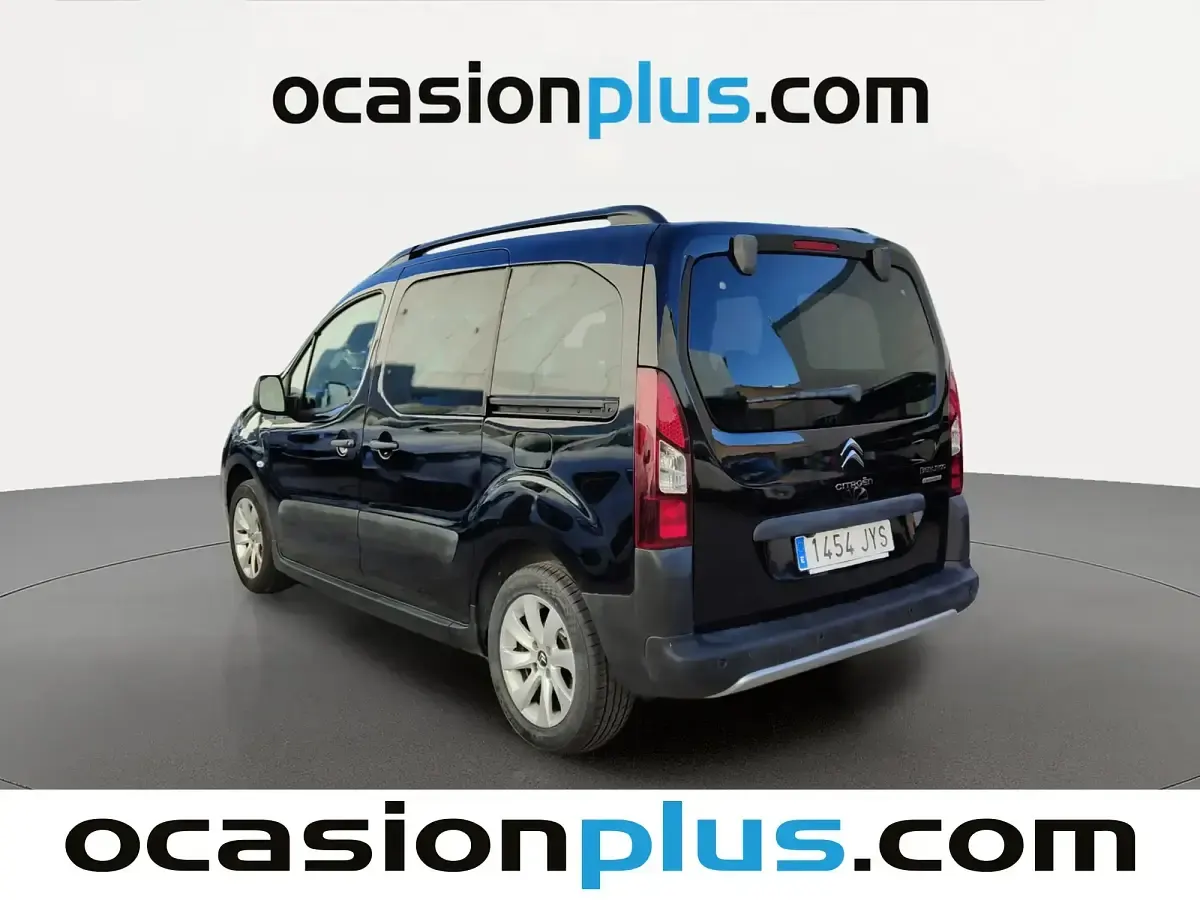 Usado Citroën Berlingo 100 HP (73 kW) 2017 Preto Monovolume