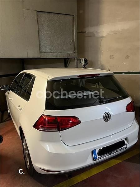Usado VW Golf VII Advance 105 CV (77 kW) 2013 Blanco Berlina