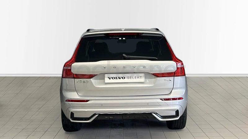 Usado Volvo XC60 Ultra 350 CV (257 kW) 2024 Gris / plata SUV