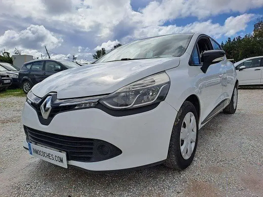 Usado Renault Clio Business 75 CV (55 kW) 2014 Blanco Utilitario