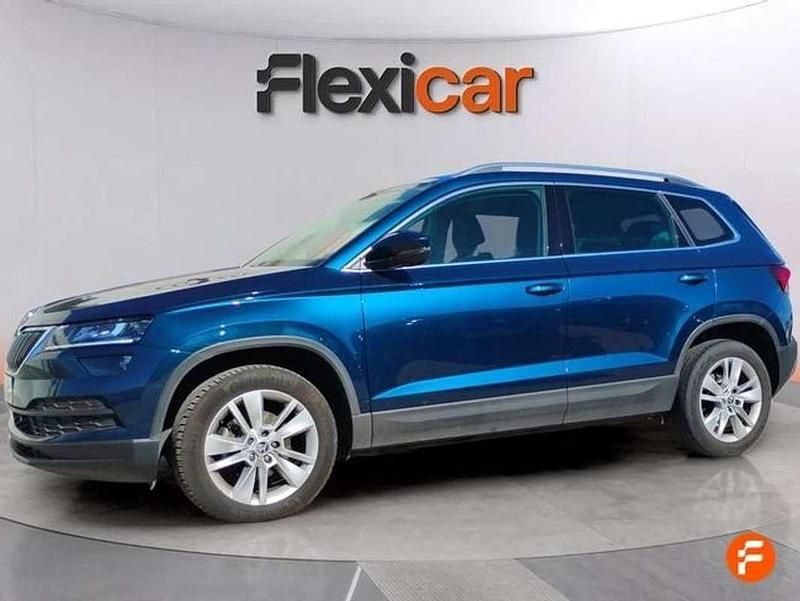 Usado Skoda Karoq Ambition 150 CV (110 kW) 2022 Azul SUV