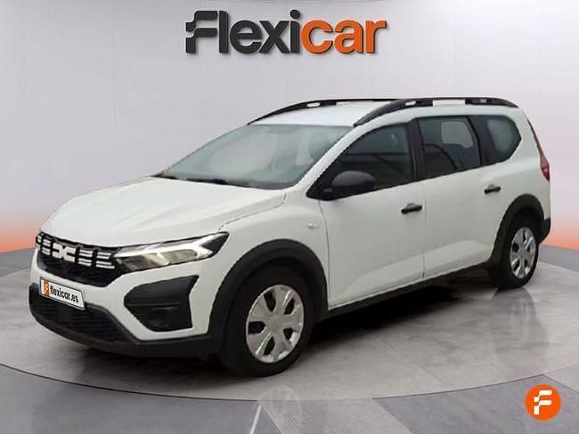 Usado Dacia Jogger Expression 100 CV (73 kW) 2023 Blanco Monovolumen