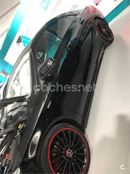 Usado Mercedes CLA250 218 CV (160 kW) 2017 Negro Berlina