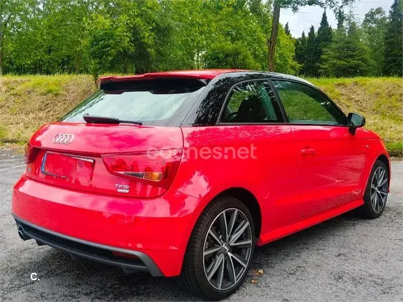 Usado Audi A1 Design 95 CV (69 kW) 2015 Rojo Utilitario