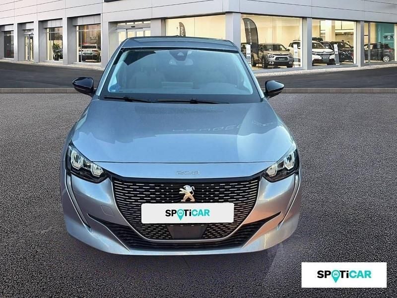 Usado Peugeot e-208 Allure 100 kW (136 CV) 2023 Gris Utilitario