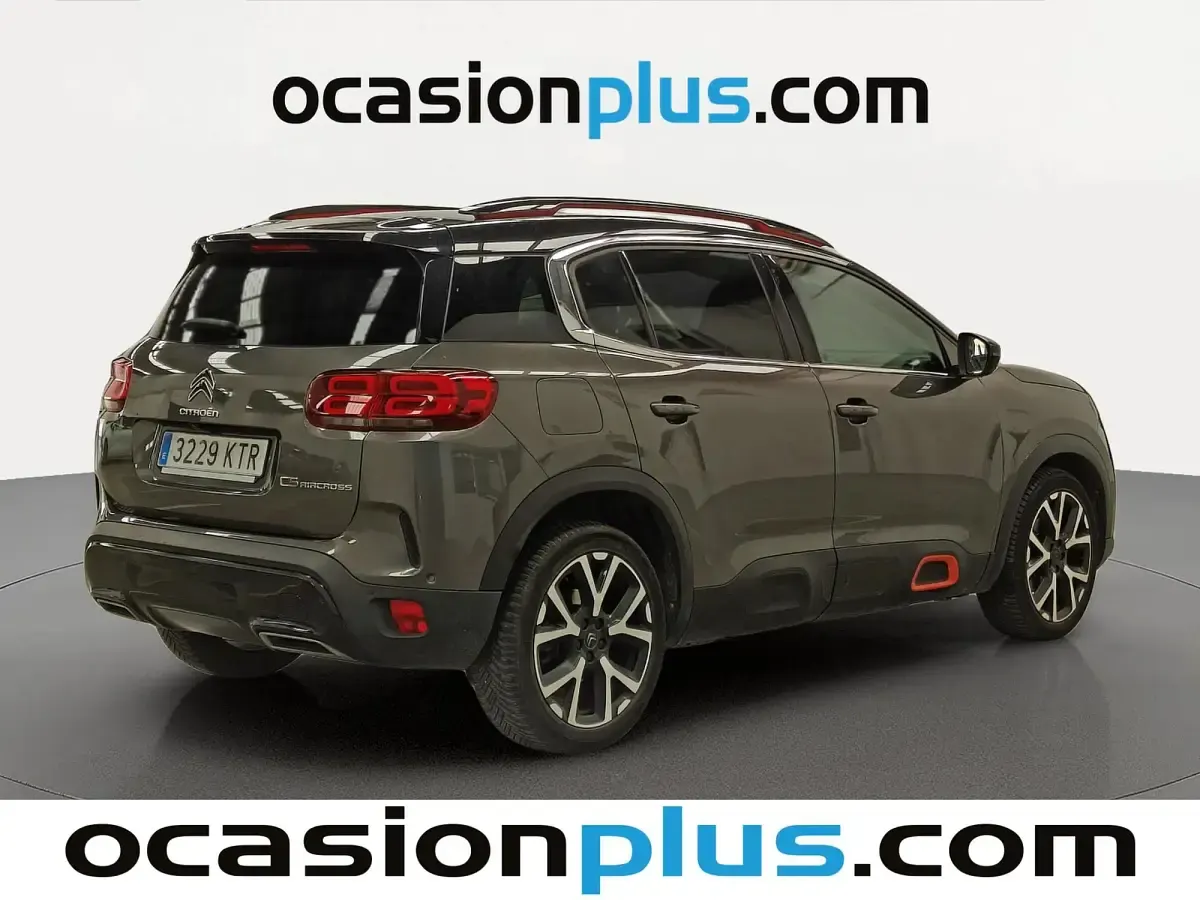 Usado Citroën C5 Aircross Shine 177 CV (130 kW) 2019 Gris SUV
