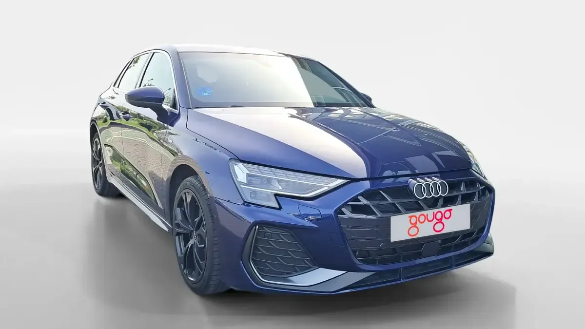 Usado Audi A3 Sport 204 CV (150 kW) 2025 Azul Berlina