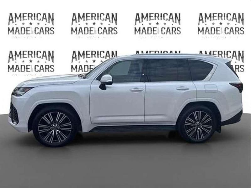 Usado Lexus LX600 409 CV (300 kW) 2024 Blanco SUV