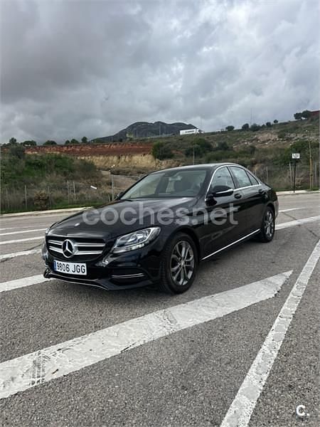 Usado Mercedes C220 170 CV (125 kW) 2014 Negro Berlina