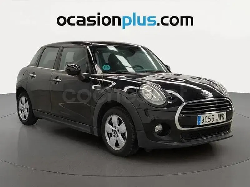 Usado Mini Cooper D 116 CV (85 kW) 2017 Negro Utilitario