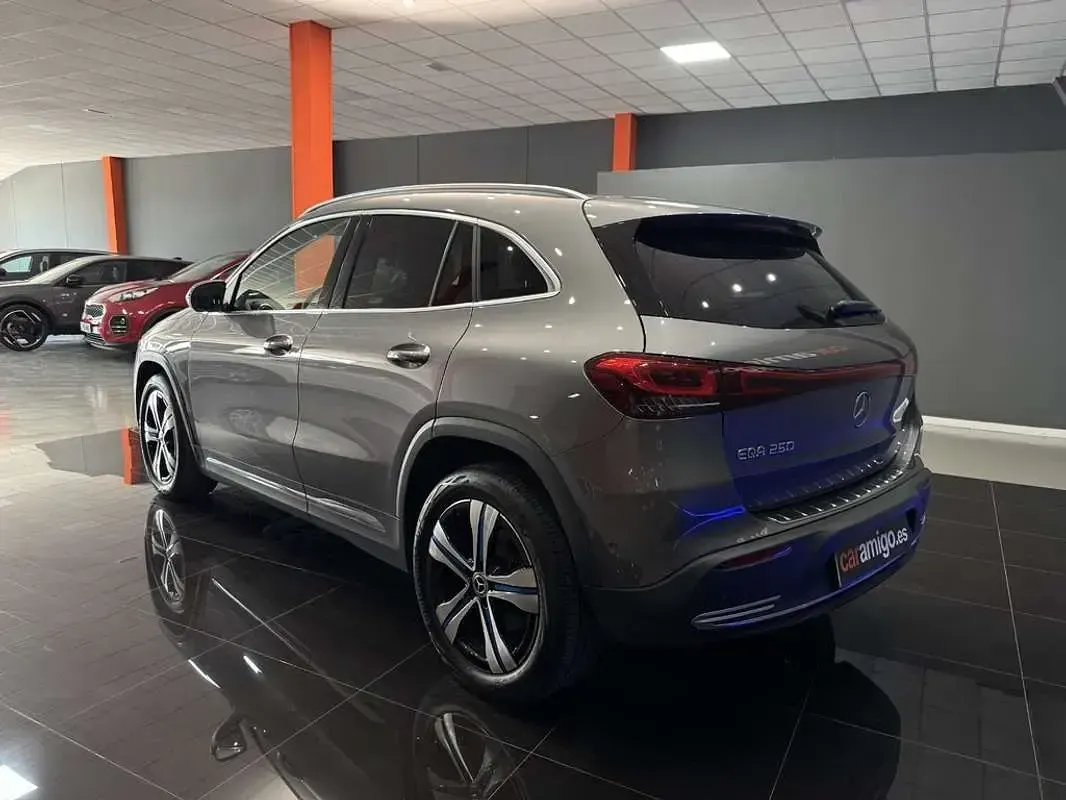 Usado Mercedes EQA250 139 kW (190 CV) 2021 Eléctrico SUV