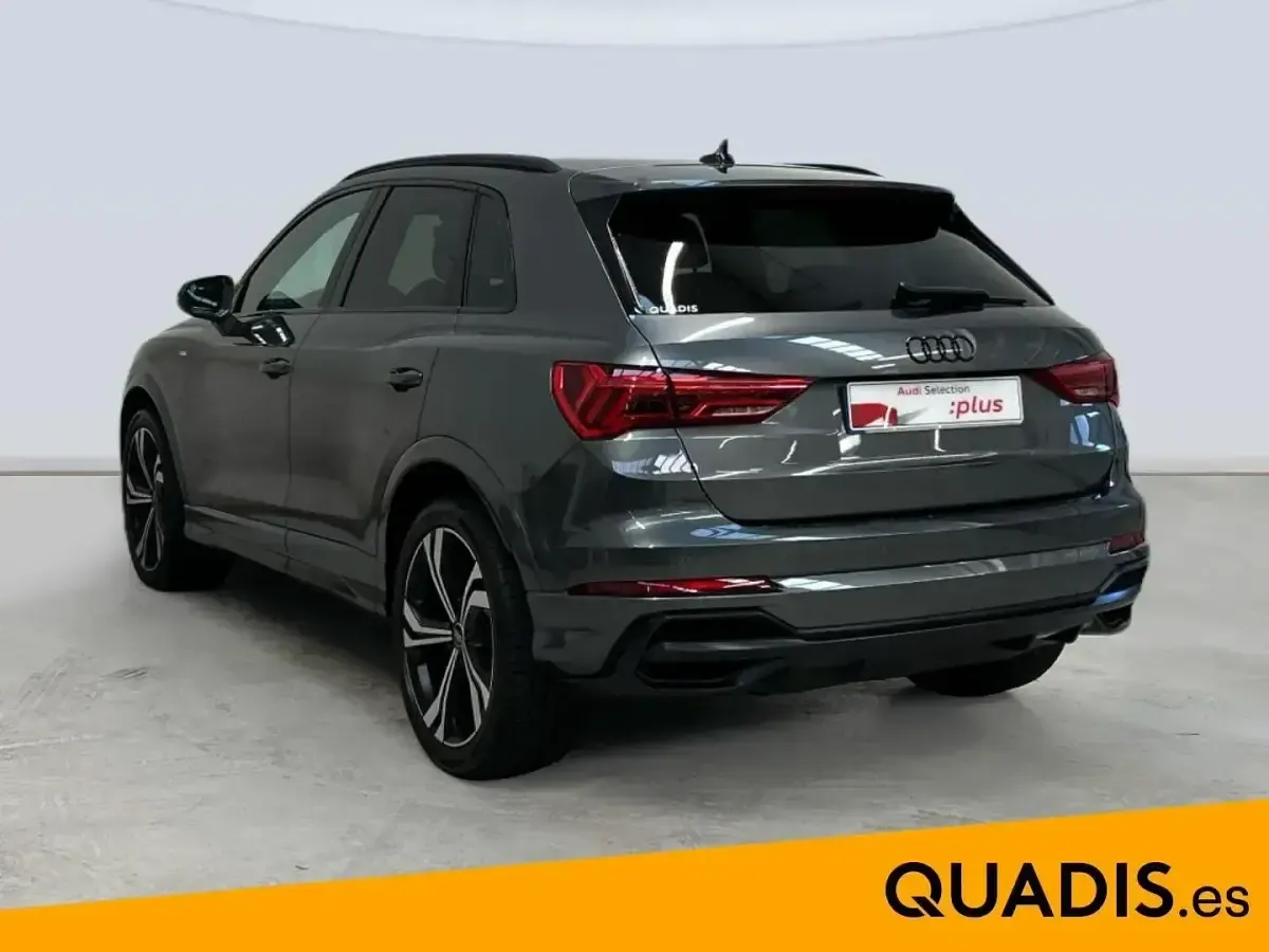 Usado Audi Q3 Sport 150 CV (110 kW) 2022 Gris SUV