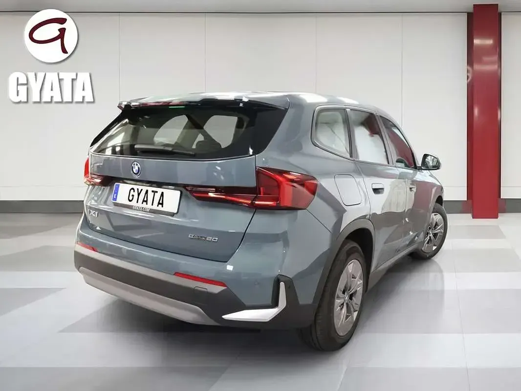 Begagnad BMW iX1 150 kW (204 HK) 2024 Grön SUV
