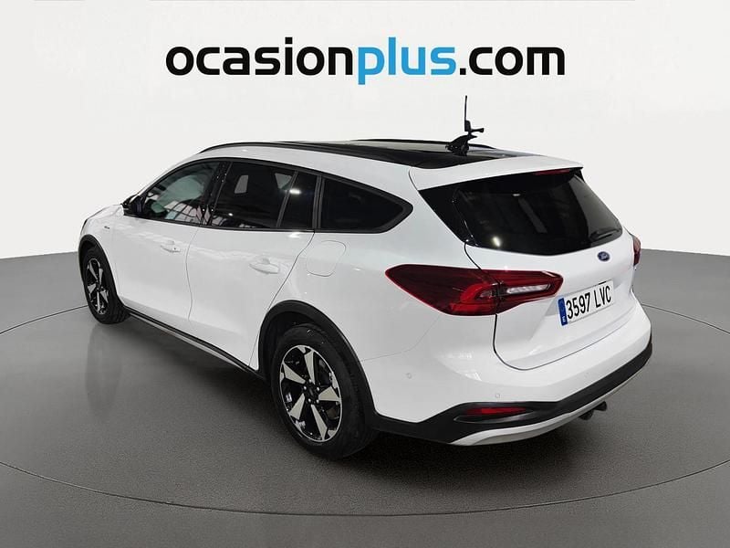 Usado Ford Focus Active 125 CV (91 kW) 2021 Blanco Utilitario
