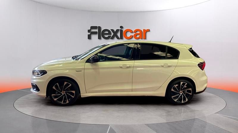 Usado Fiat Tipo Easy 95 CV (69 kW) 2019 Blanco Berlina