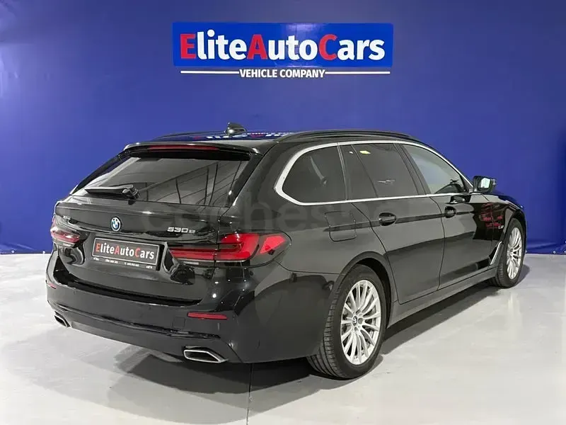 Usado BMW 530e Sport Line 292 CV (214 kW) 2022 Negro Familiar