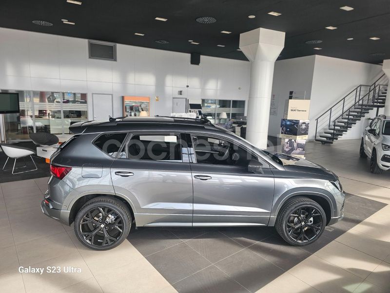 Gris / plata Nuevo 2025 Seat Ateca FR SUV | 36.400 € (Caro) - Imagen 1/4