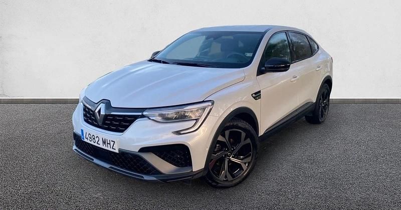 Usado Renault Arkana RS Line 160 CV (117 kW) 2023 SUV