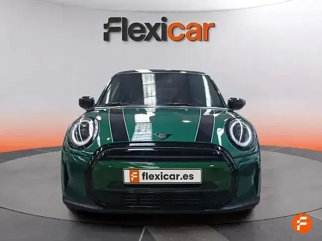 Usado Mini Cooper 136 CV (100 kW) 2022 Verde Utilitario