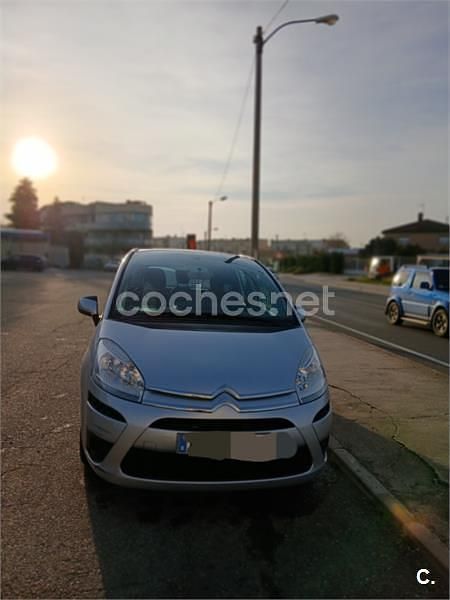 Usado Citroën C4 Picasso Seduction 120 CV (88 kW) 2011 Gris / plata Monovolumen