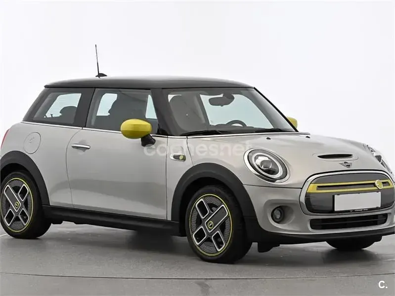 Usado Mini Cooper SE 135 kW (184 CV) 2021 Eléctrico Utilitario