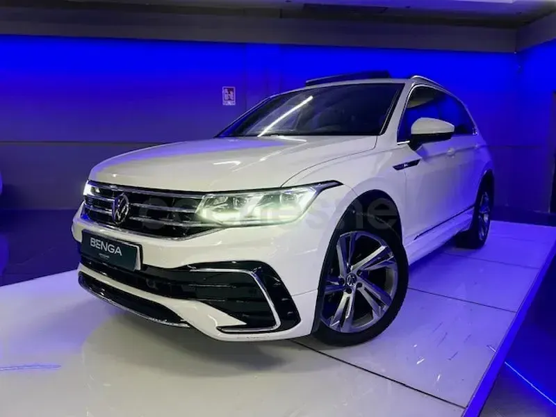 Usado VW Tiguan R-line 150 CV (110 kW) 2023 Blanco SUV