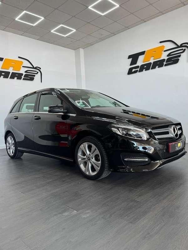Negro Usado 2018 Mercedes B200 Monovolumen | 14.999 € (Buen precio) - Imagen 1/4