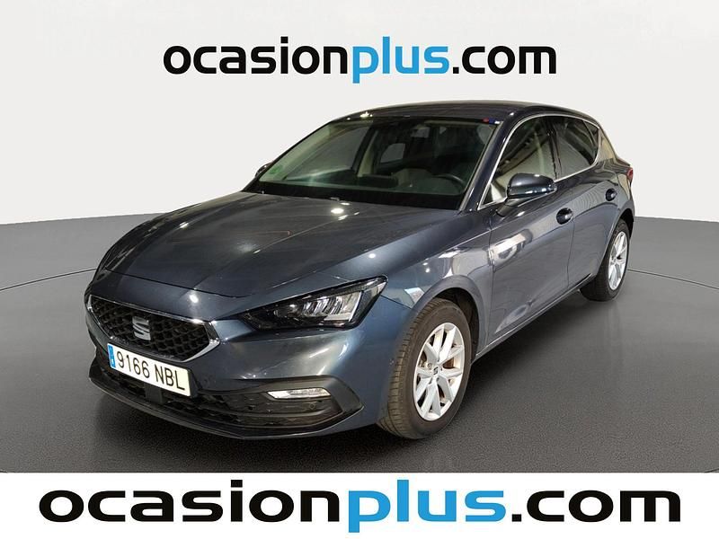 Begagnad Seat Leon Style 116 HK (85 kW) 2025 Grå Halvkombi