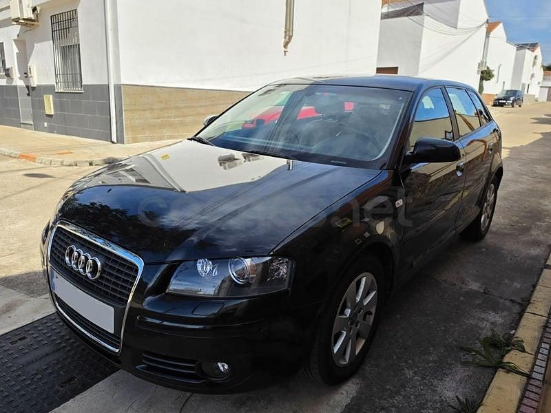 Usado Audi A3 Ambiente 140 CV (102 kW) 2007 Negro Utilitario