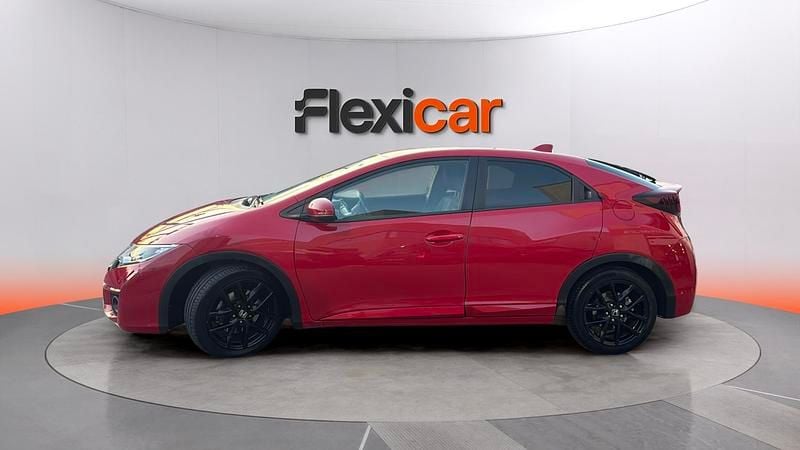 Usado Honda Civic Comfort 120 CV (88 kW) 2017 Rojo Berlina