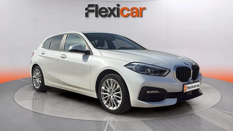 Używany BMW 118 140 KM (102 kW) 2020 Biały Hatchback