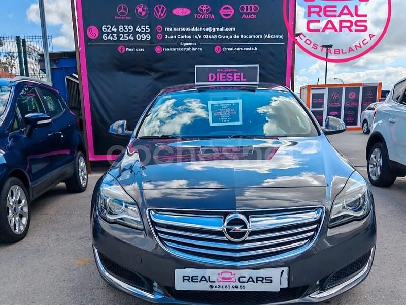 Gris / plata Usado 2015 Opel Insignia Excellence Berlina | 9990 € (Un poco caro) - Imagen 1/4