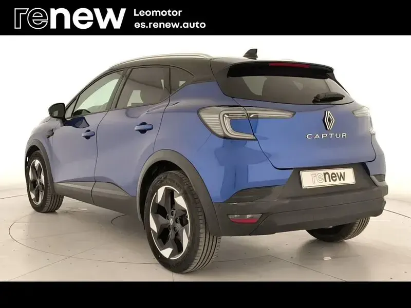 Usado Renault Captur Techno 100 CV (73 kW) 2025 Azul SUV