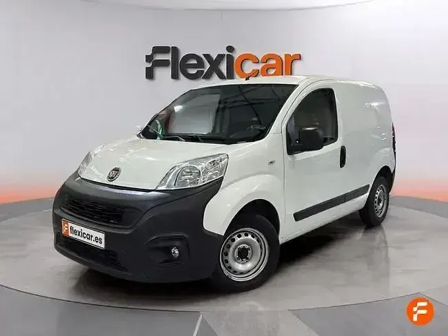 Usado Fiat Fiorino 80 CV (58 kW) 2019 Blanco Monovolumen